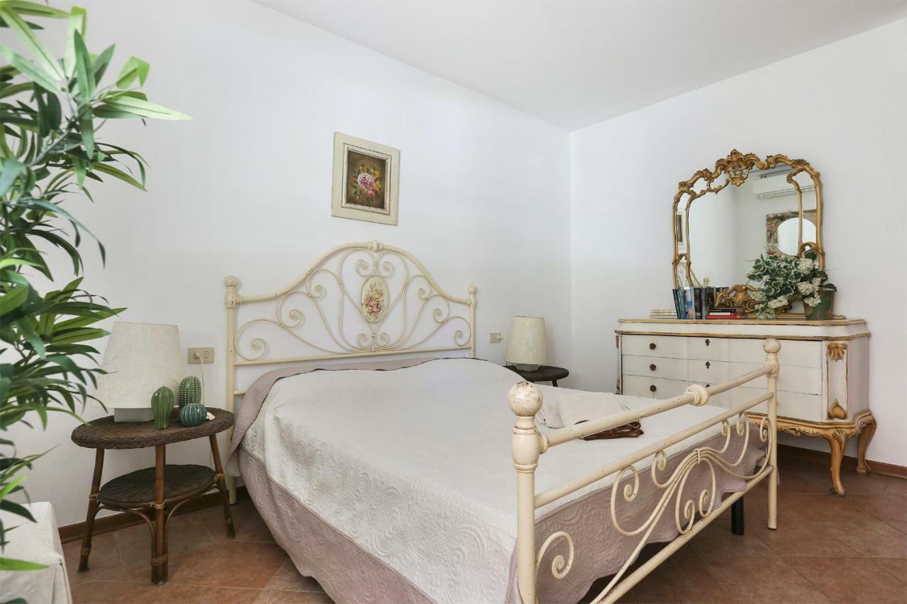 Soleado Beach House Pietrasanta Bagian luar foto