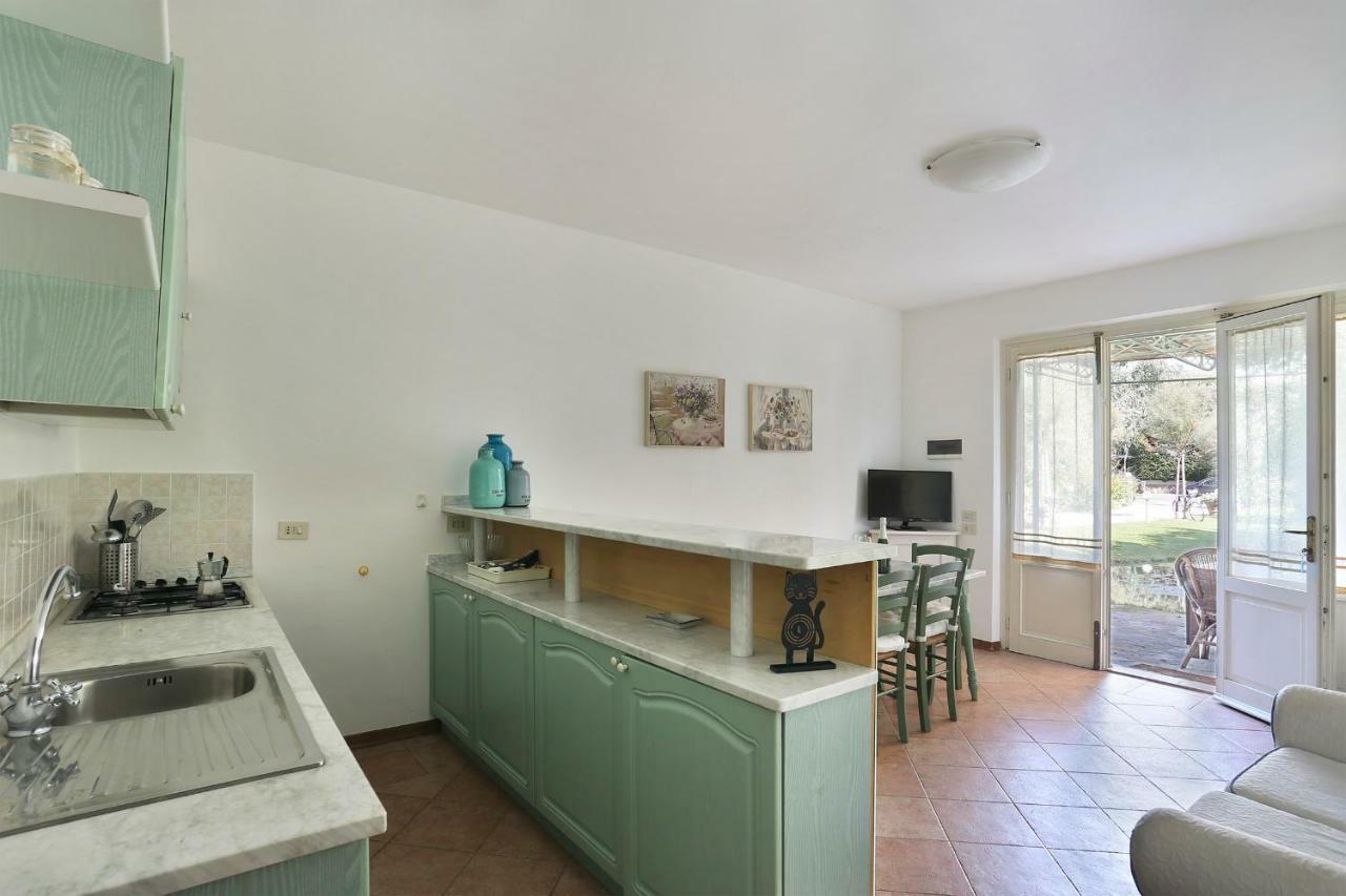 Soleado Beach House Pietrasanta Bagian luar foto