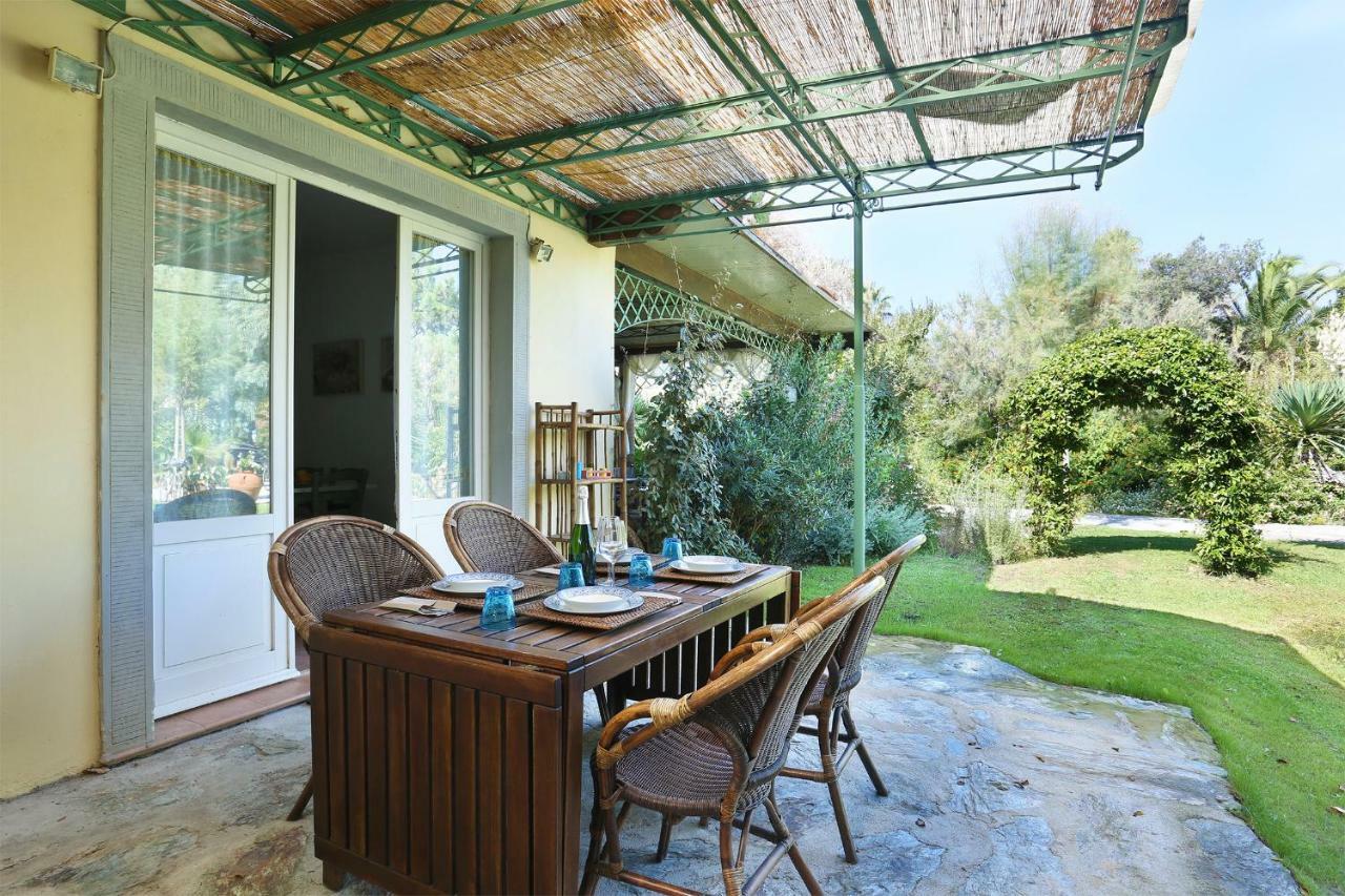 Soleado Beach House Pietrasanta Bagian luar foto